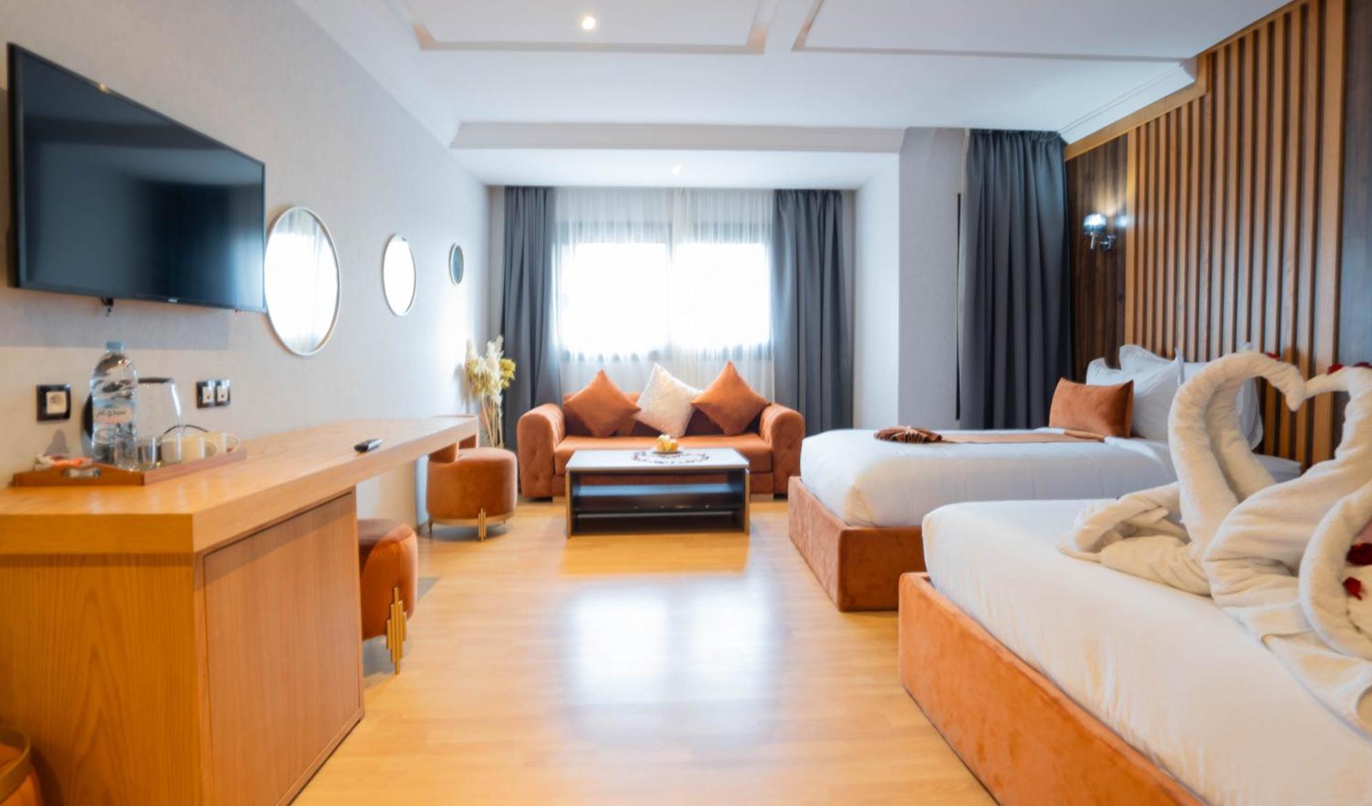 Razane Hotel Кенітра Екстер'єр фото